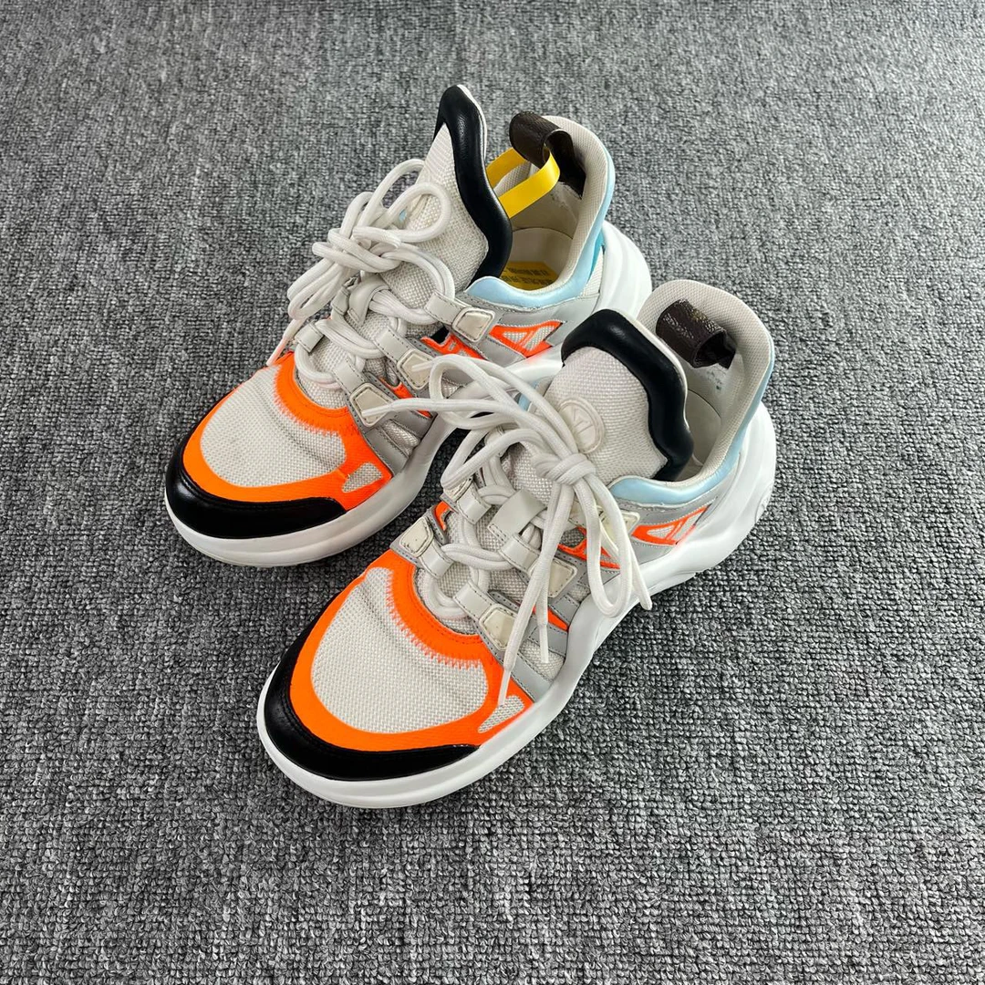 LV/路易威登拱形底休闲运动鞋  尺码：37/0655