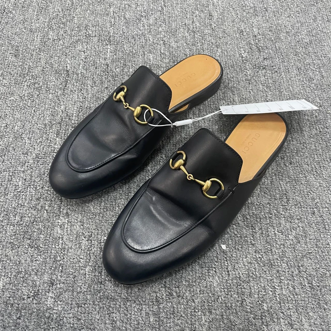 95新 GUCCI/古驰  Princetown 皮革徽标包头拖鞋 37码/4561