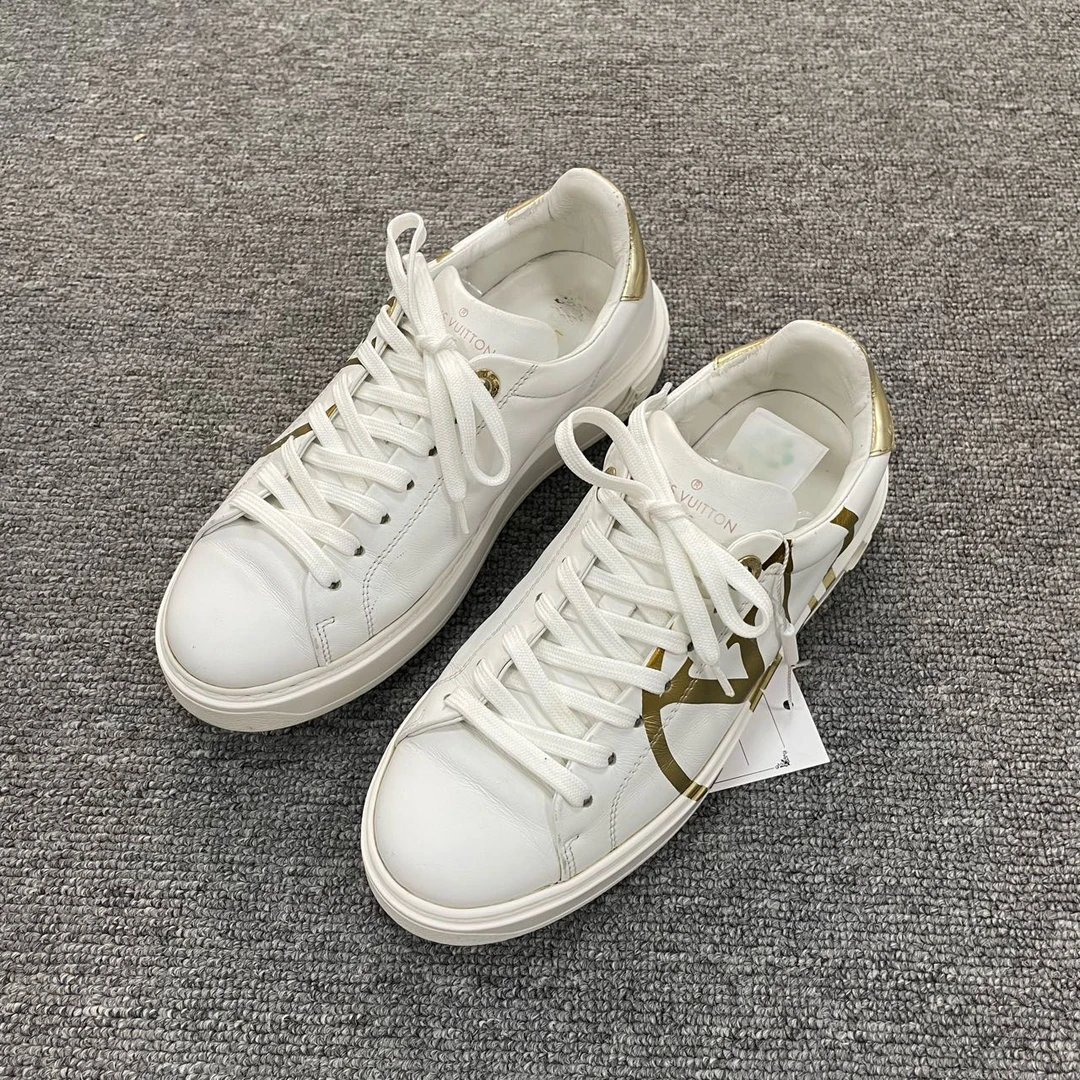 LV/路易威登 Time Out 运动鞋 36.5码/4526