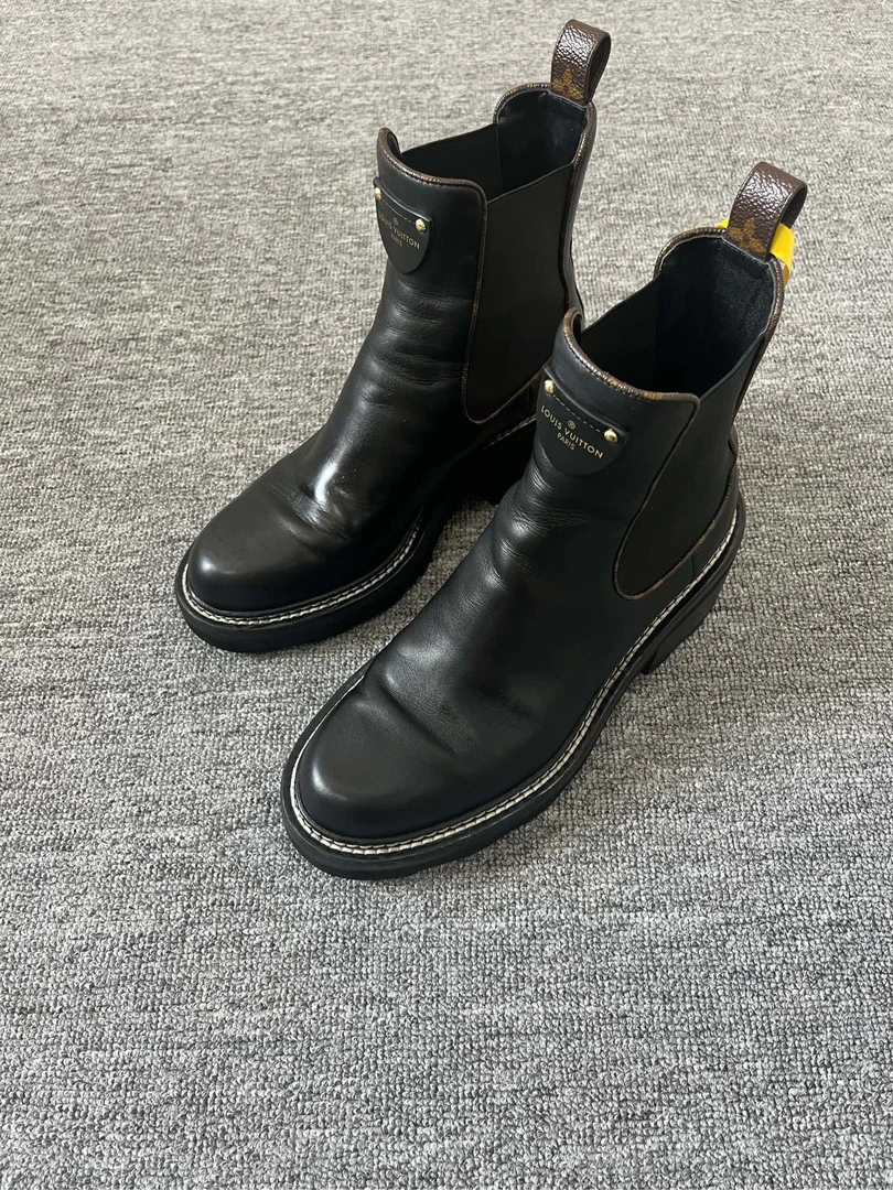 LV/路易威登休闲平底靴 尺码：38/1161