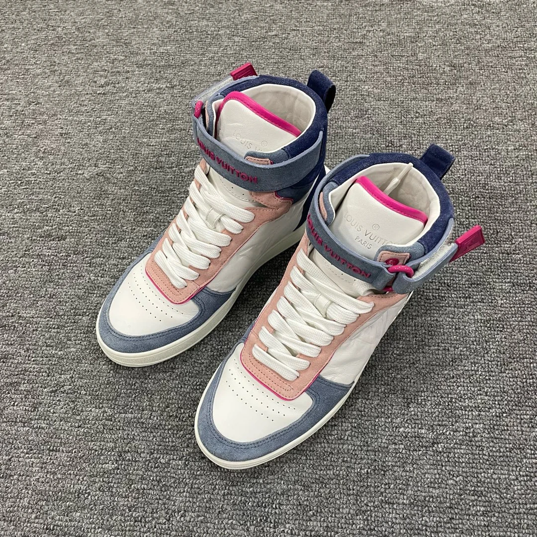 95新 LouisVuitton/路易威登 拼色高帮运动鞋 尺码：35/4182