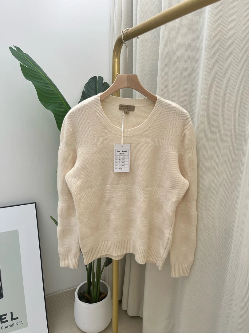 BURBERRY/博柏利纯色针织毛衣尺码：L/0795