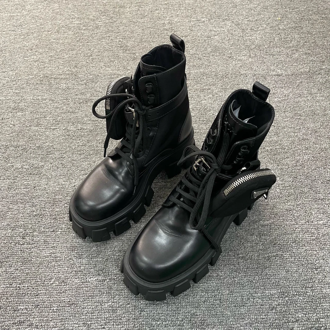 PRADA/普拉达 厚底休闲马丁靴 36码/4552