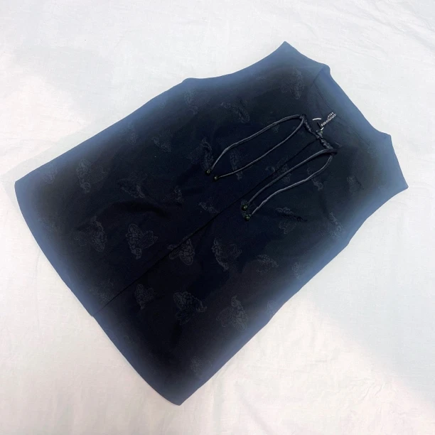 黑色国风马夹-果梓0010