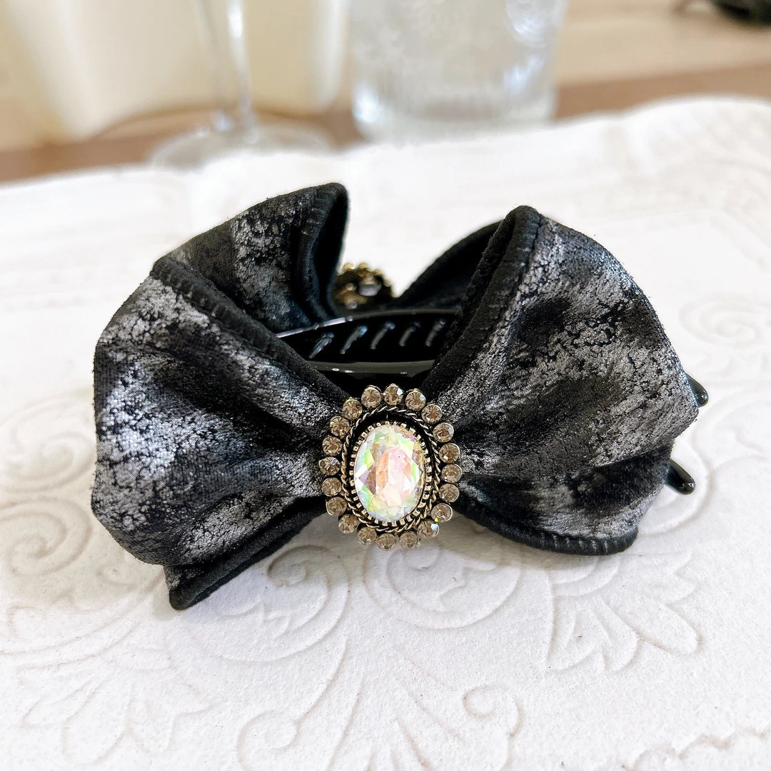 韩国蝴蝶结丸子抓夹8公分17A