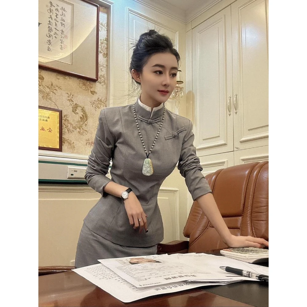 新中式女装国风灰色盘扣改良旗袍连衣裙小香风套装女秋冬2024新款