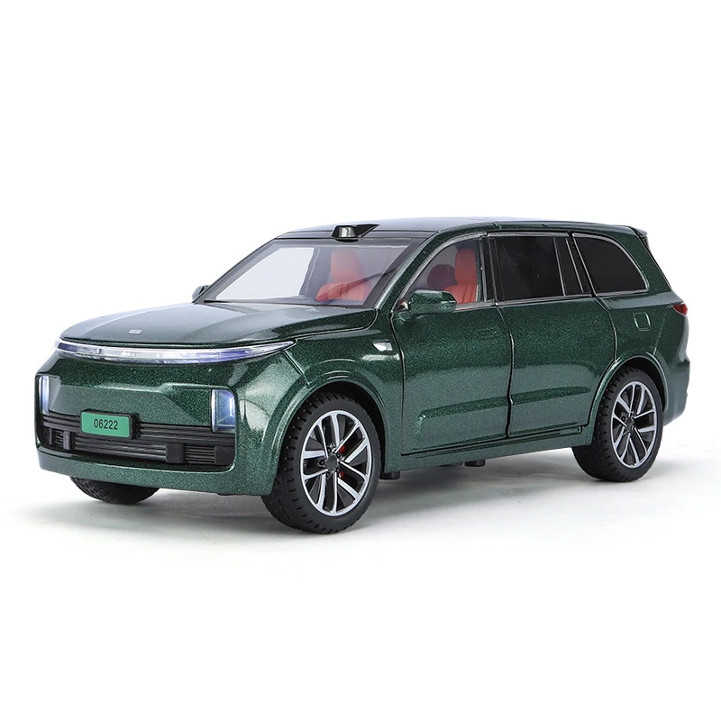 1/24L9理仿真合金想汽车模型避震声光回力转向玩具摆件