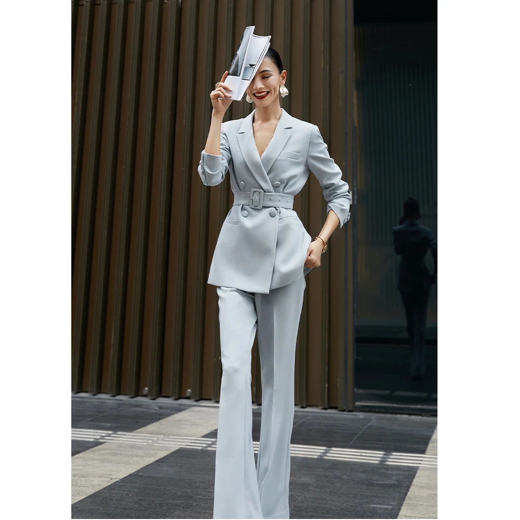 高级感春秋气质显瘦双排扣长袖西装套装女高腰微喇叭裤长裤两件套