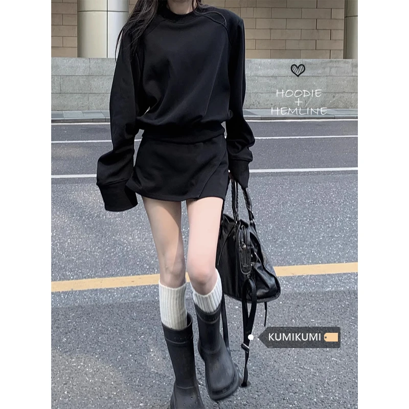 又a又飒套装新款秋冬加绒气质高级感穿搭网红炸街卫衣裙子两件套