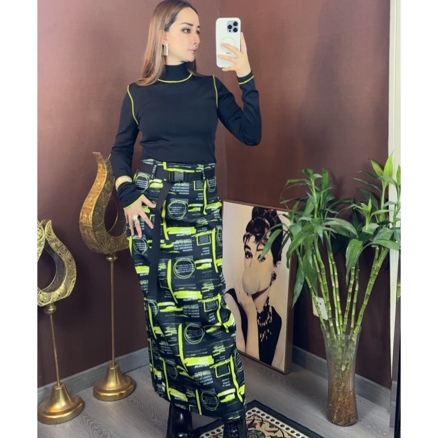 【leyla  fashion专属】2024最新款新疆包邮两件套网红高腰时尚