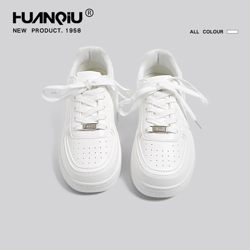 环球配裙子小白鞋女2023秋冬新款轻便百搭加绒鞋子女休闲厚底板鞋