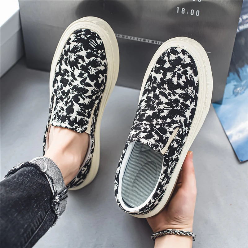 格子男款国潮夏季透气时尚软底网红高档轻奢潮流个性一脚蹬懒人鞋