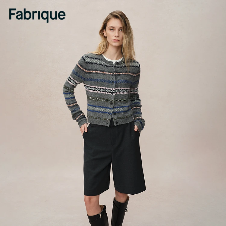 【Fabrique 】Alice 秋冬粉蓝提花费尔岛绵羊毛短款圆领针织开衫