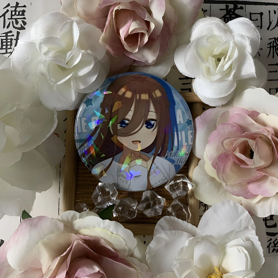 五等分的花嫁周边吧唧中野三玖二乃四叶一花二次元动漫徽章新谷子