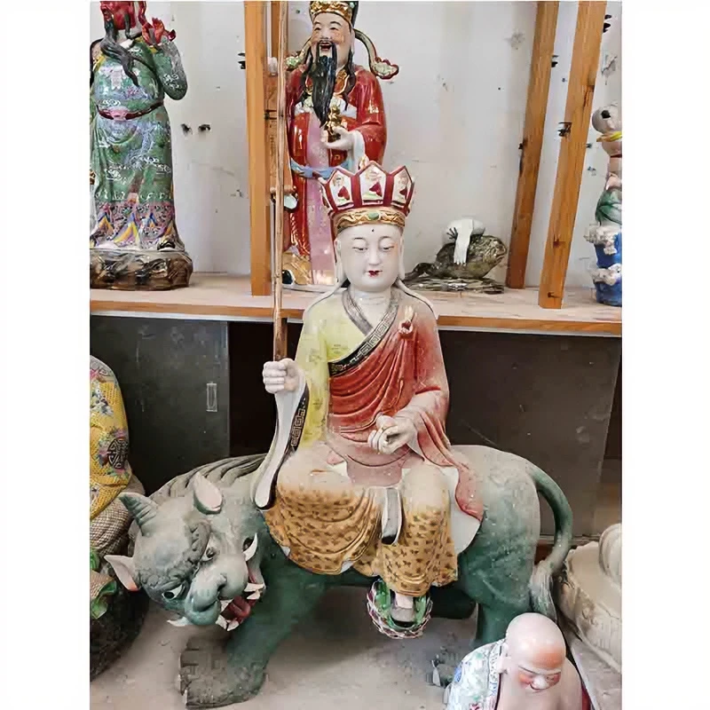 骑兽地藏王菩萨中式古典家用摆件景德镇陶瓷手工人物地藏王菩萨
