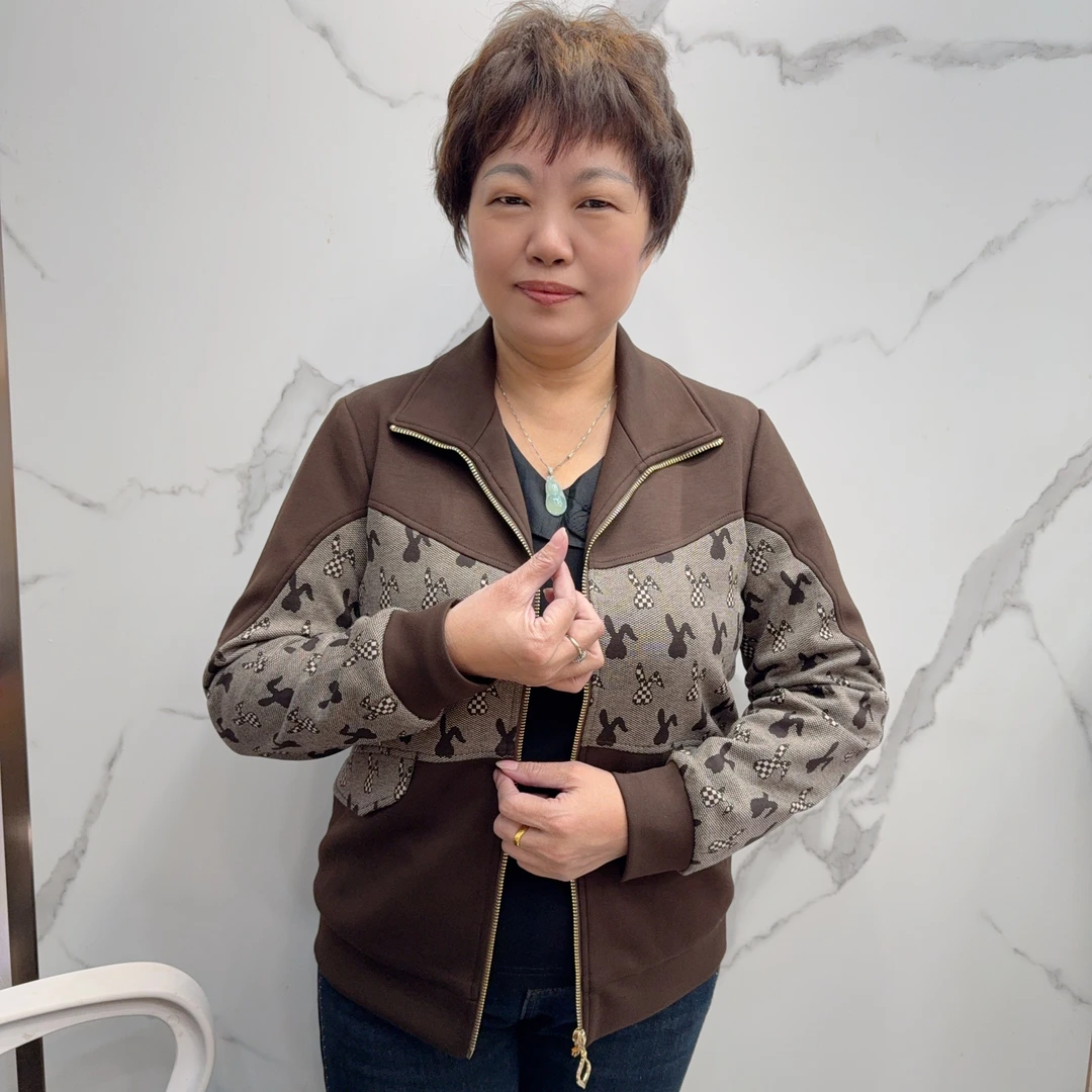 秋冬新款妈妈装中老年宽松洋气百搭休闲外套8952