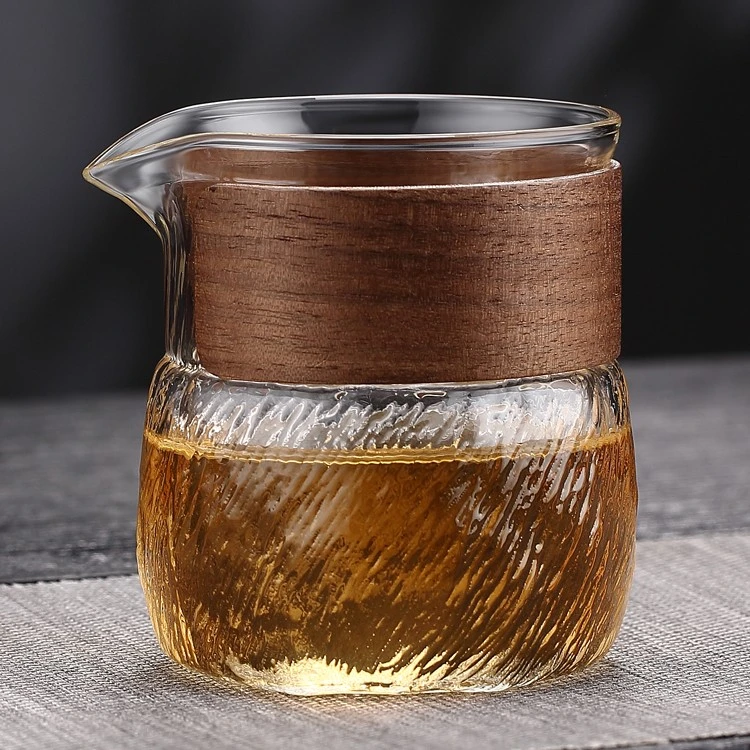 冠发胡桃木防烫手公道杯加厚耐热锤纹玻璃公杯分茶器倒茶均杯茶海