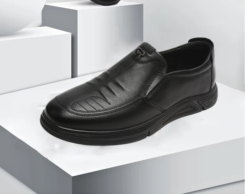 闻宇时尚经典百搭舒适透气橡胶防滑软底绅士男士商务皮鞋w0961