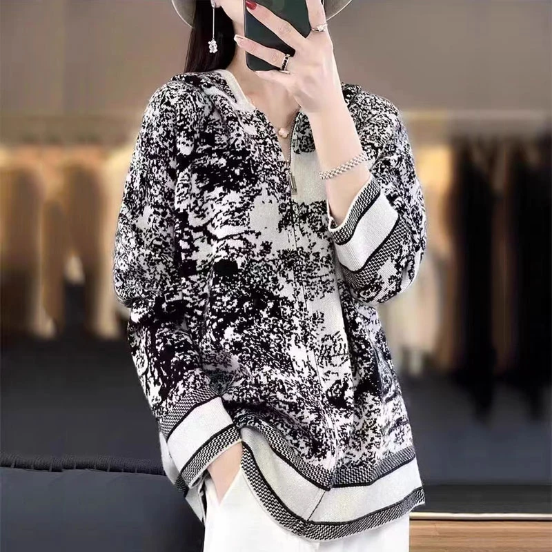 秋冬新款100羊毛开衫女连帽拼色拉链宽松外套毛衣羊毛针织上衣