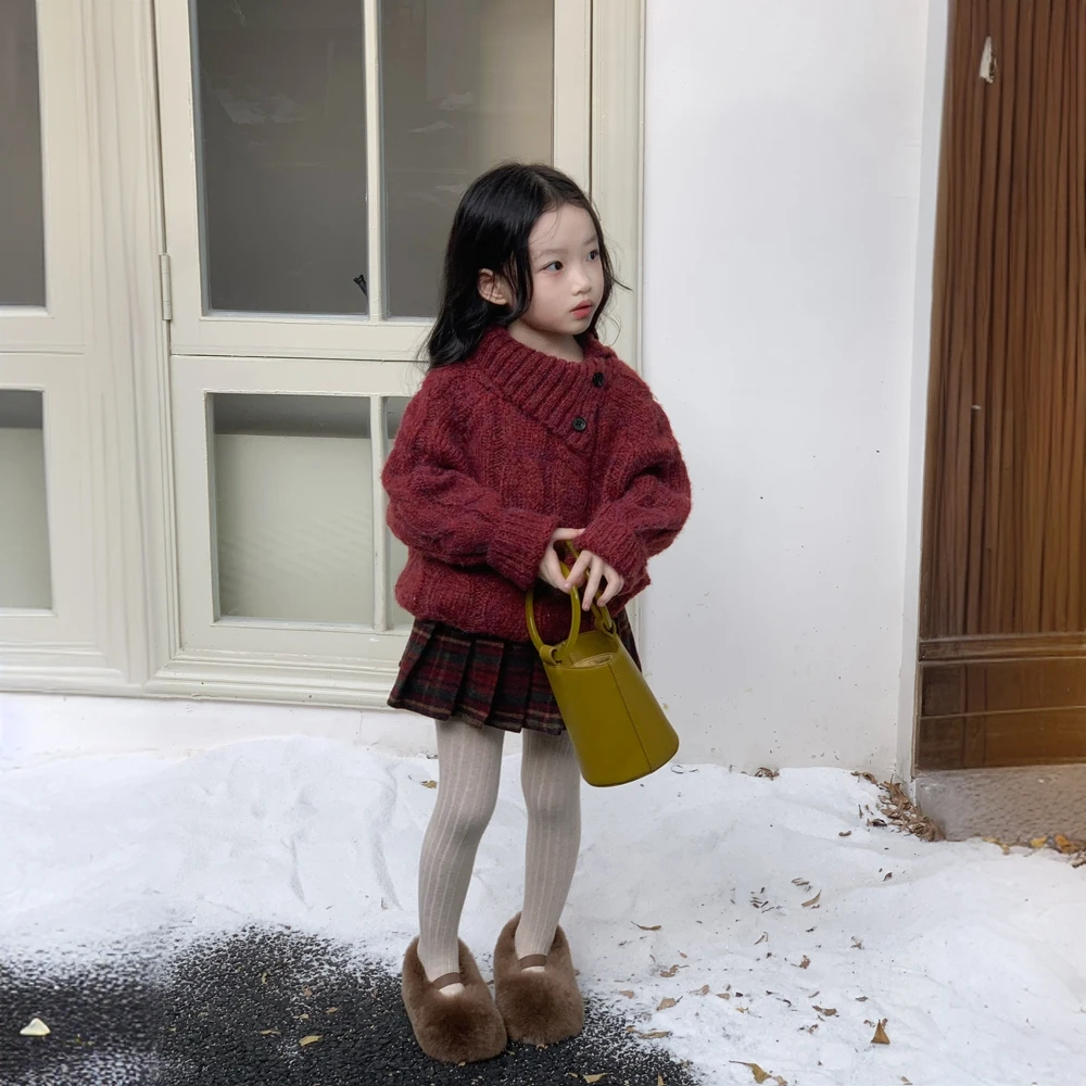 冬装女童圣诞套装洋气红色毛衣+加绒格子裤半身裙女宝宝过年衣服