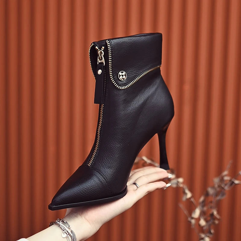前拉链气质时装靴女2024秋冬新款尖头细跟瘦瘦靴法式小众高跟短靴
