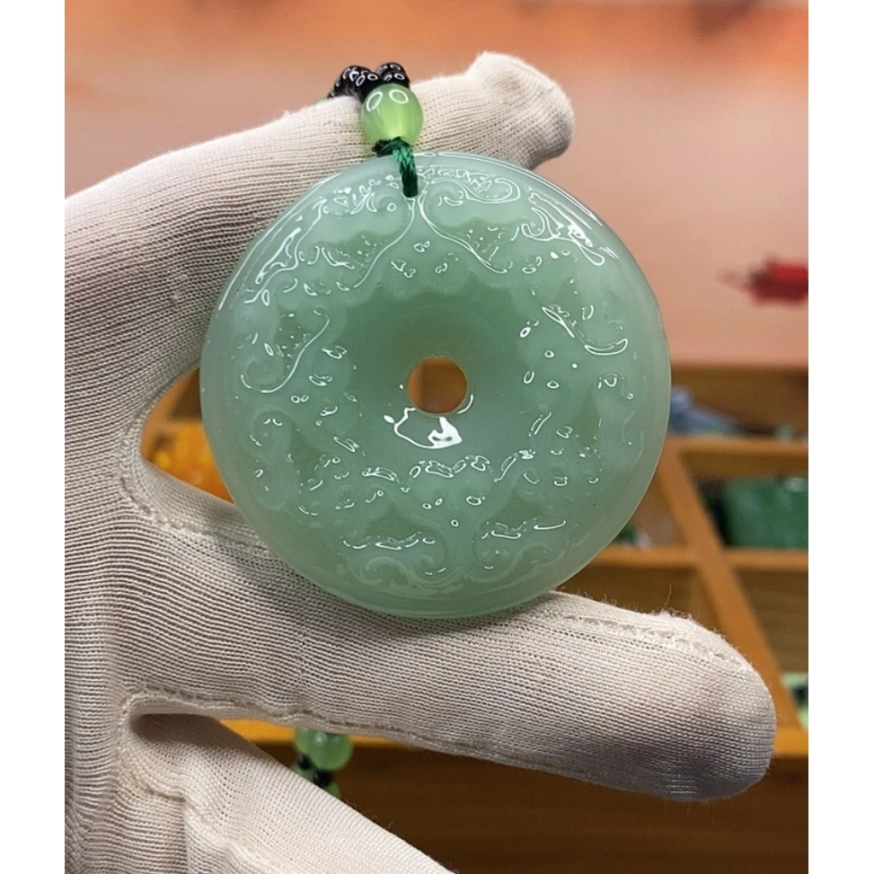 7.浅色吉祥古风平安扣