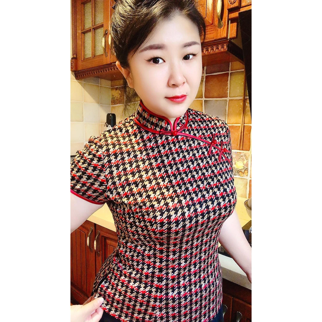 名人，复古旗袍短袖上衣显瘦气质洋气短款时尚修身网红