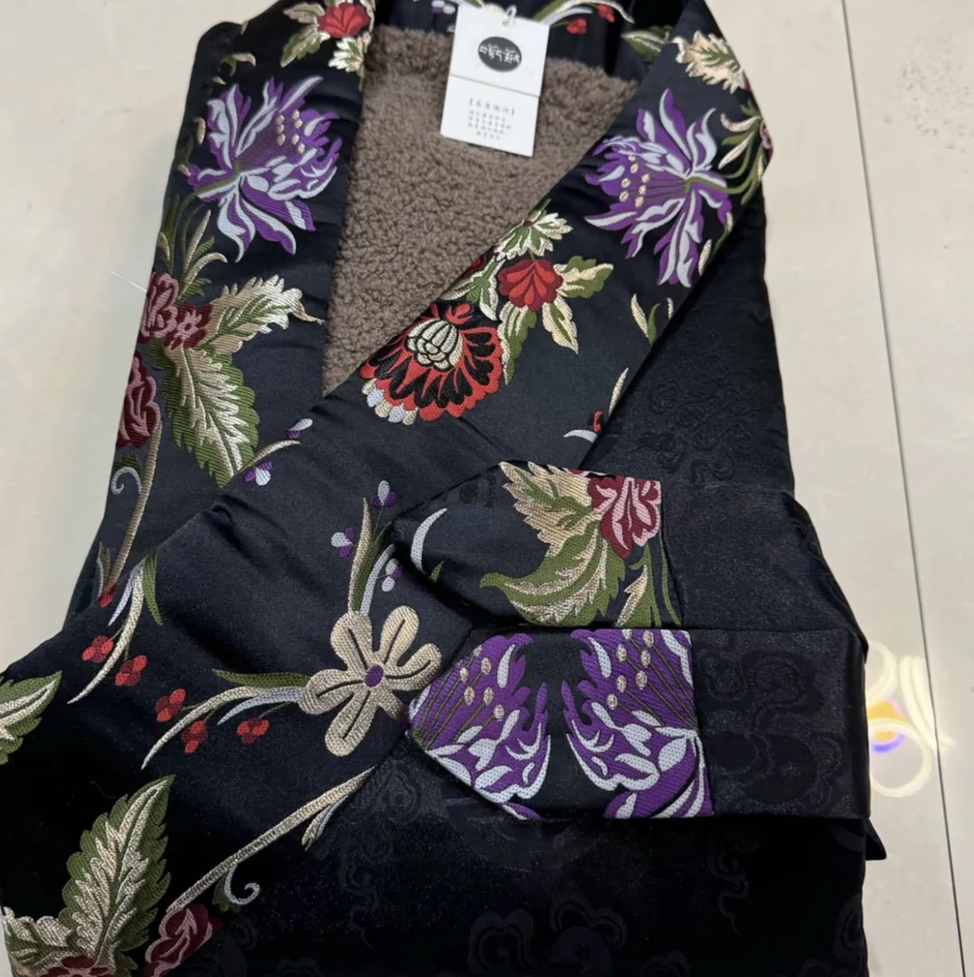 简薇芯藏藏式藏装2025新款藏袍