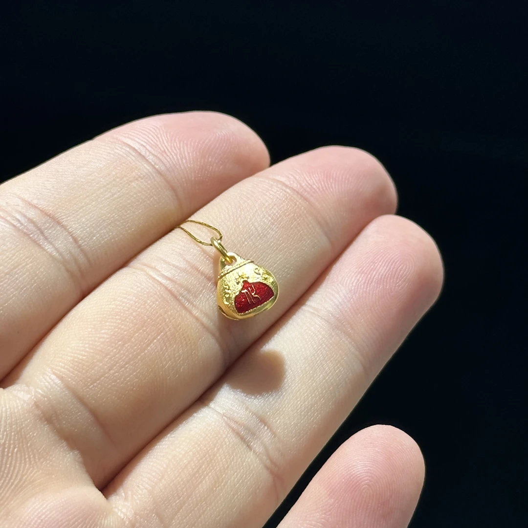 足金999 珐琅彩符号牌滴流 （不响）1.726