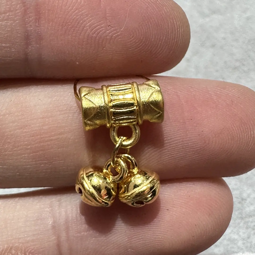 足金999 双铃铛通孔 1.002