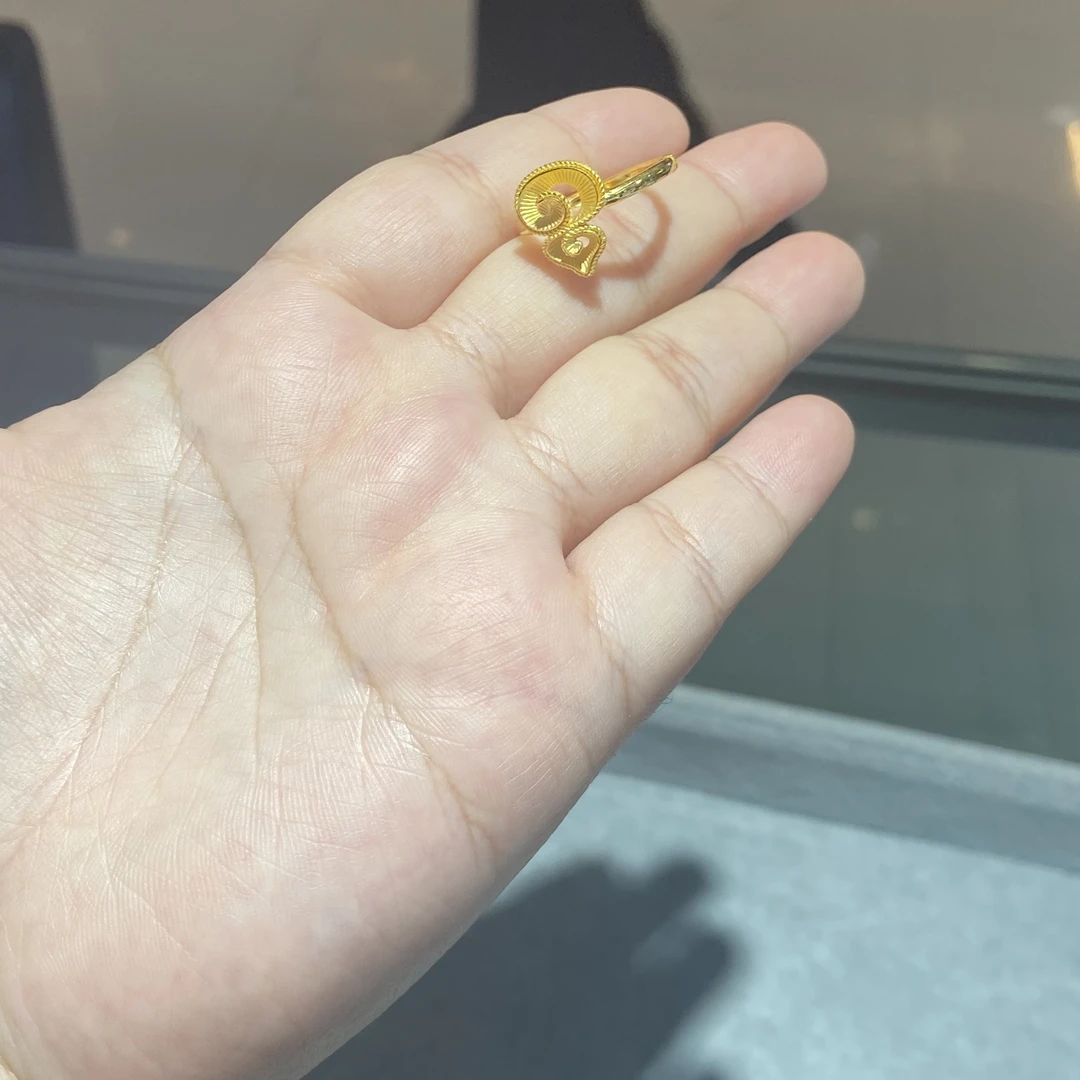 足金9999 精品活口葫芦戒指 3.788