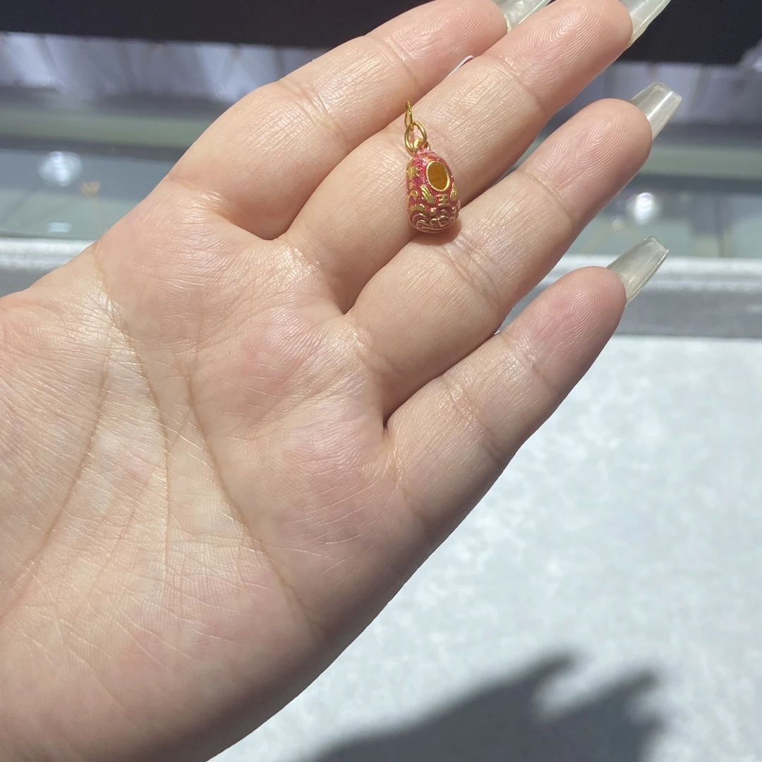 足金999 珐琅彩老虎鞋滴溜 1.961