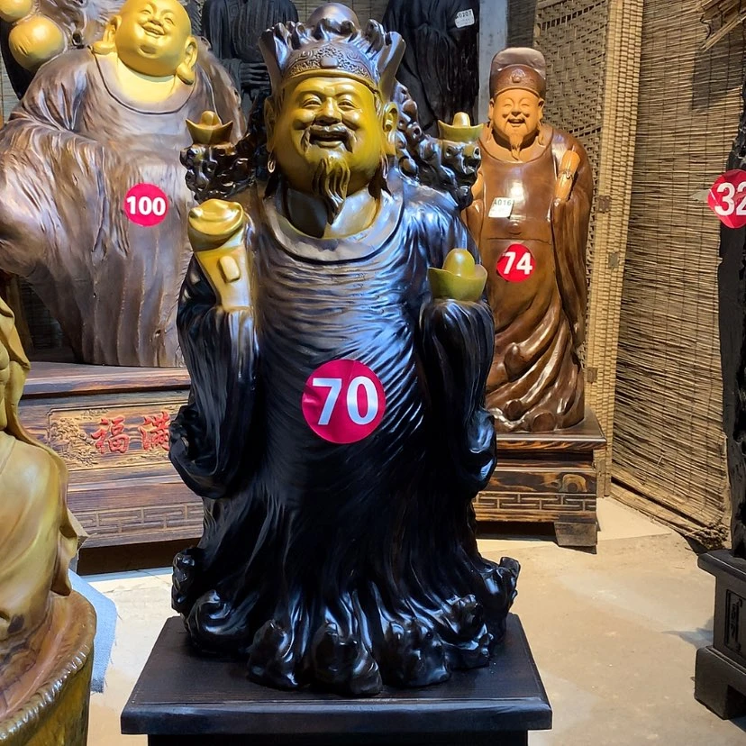 【闪购商品】香樟木根雕橱*