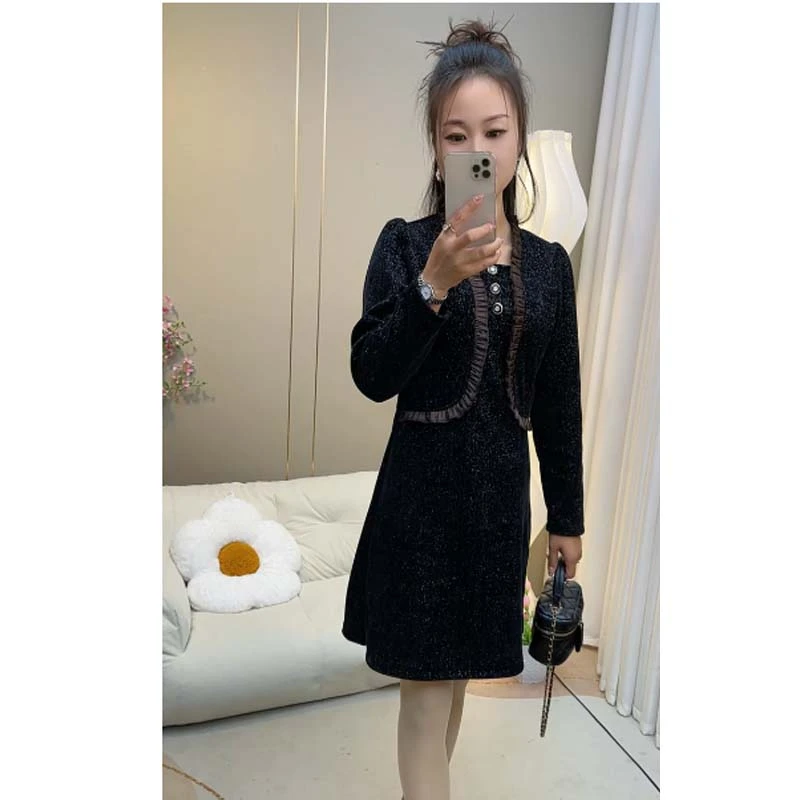 连衣裙显瘦长袖时尚黑色名媛秋冬收腰拼接气质洋气裙子