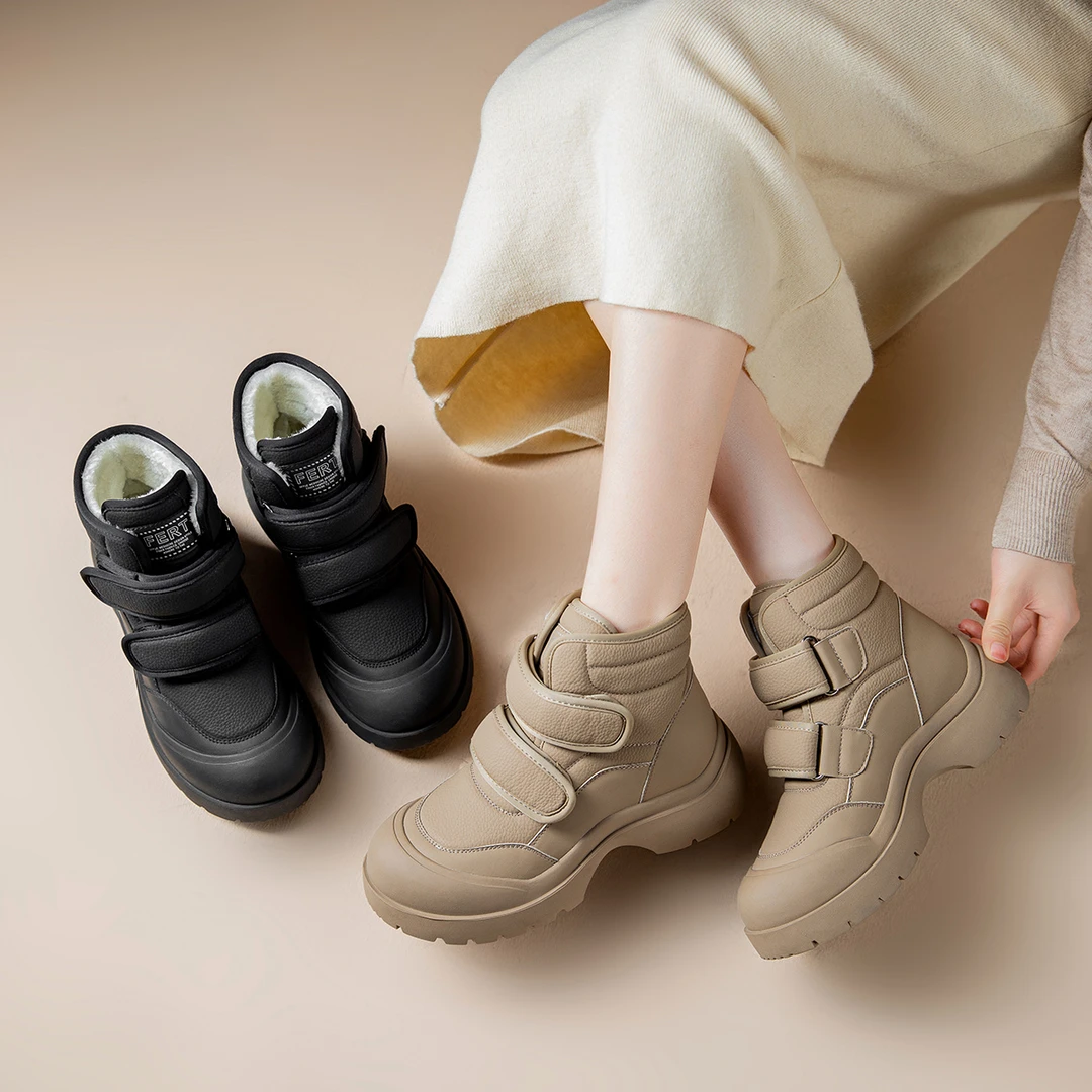 加厚加绒保暖雪地靴圆头棉鞋时尚百搭厚底防滑短靴2024冬季新款