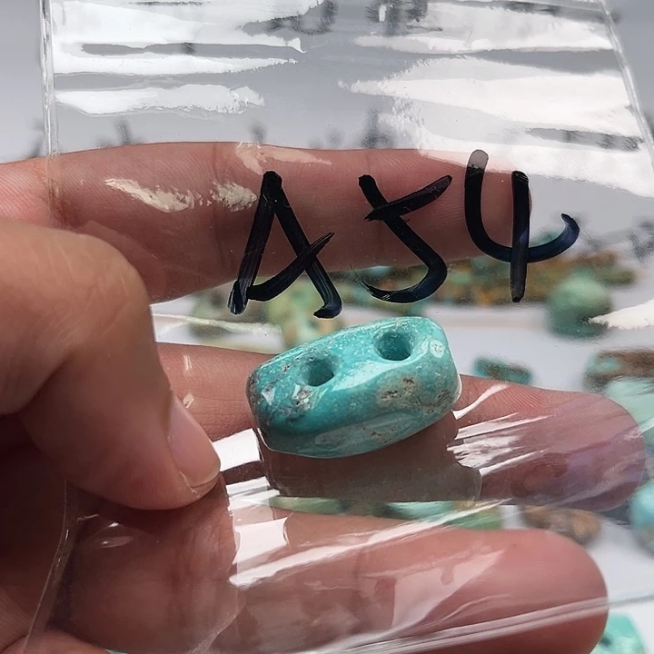 绿松石珠宝奇石未镶嵌小**?