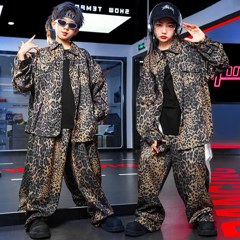 儿童街舞演出服男童女童宽松走秀秋冬复古显瘦个性豹纹外套套装