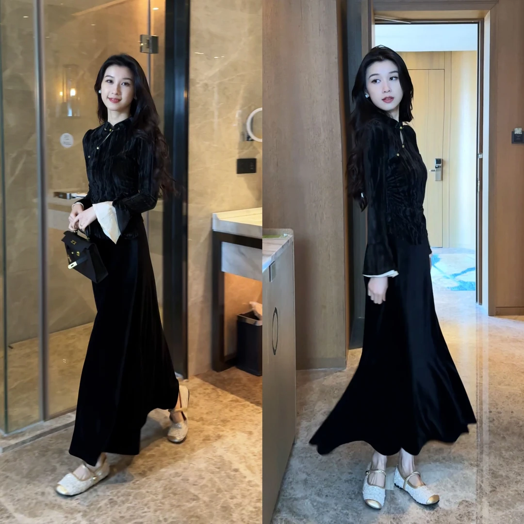 2024新款冬季法式气质性感收腰穿搭显瘦时尚两件套