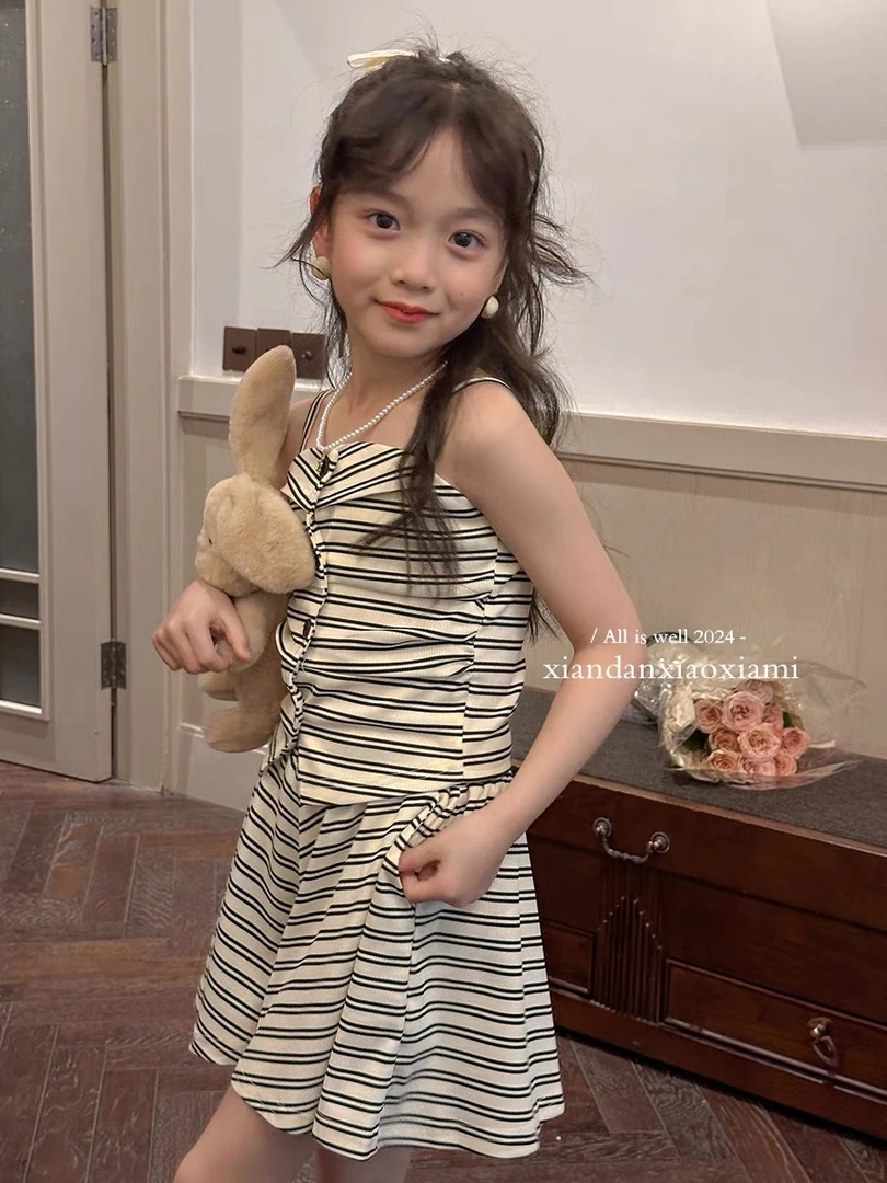 丸子十【现货】儿童韩系潮童条纹吊带辣妹套装（夏款）WZJ-（A）-3295