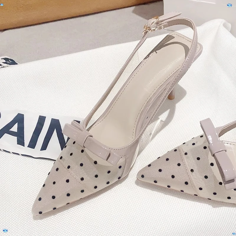 香港透气网纱仙女风单鞋2025夏季新款百搭甜美配法式复古包头凉鞋