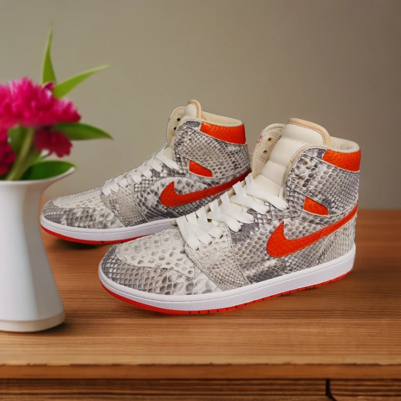 AIR JORDANNike/耐克喜马拉雅AJ蟒蛇皮高帮时尚情侣款休闲定制鞋