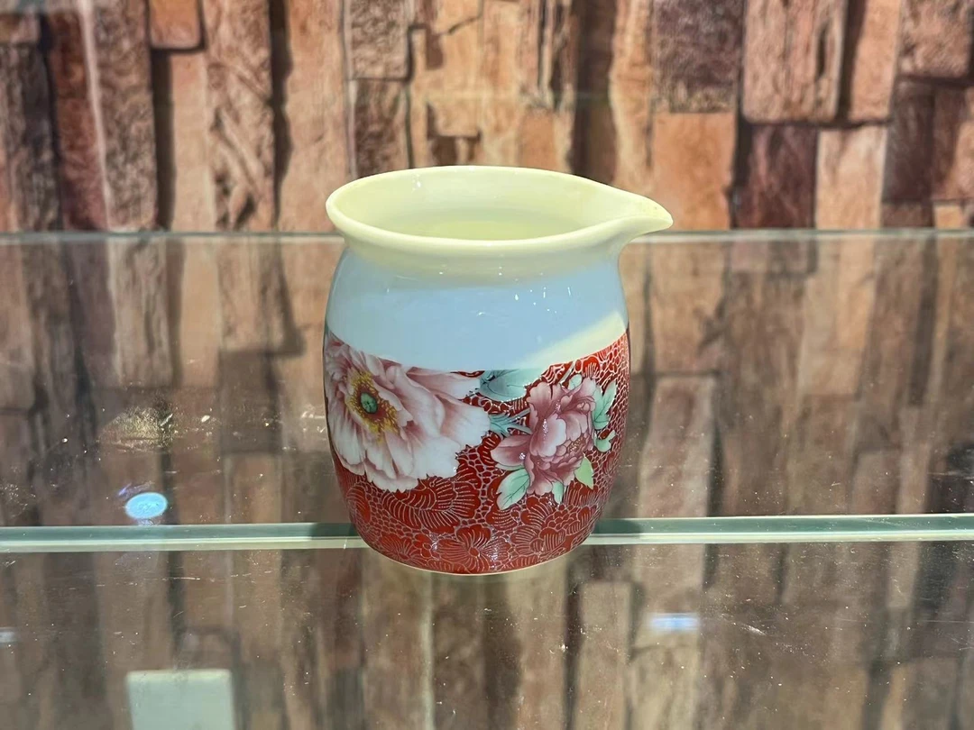 GG 02 J 19景德镇陶瓷器具（不固定一件）