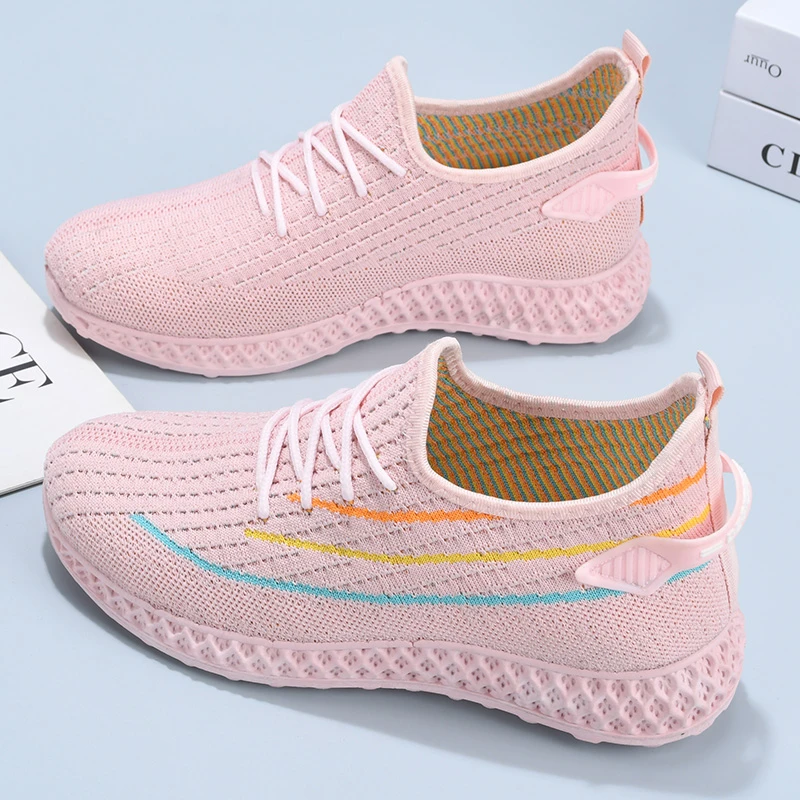 女鞋新款春夏透气软底休闲跑步鞋女潮流网面轻便运动鞋飞织女鞋子