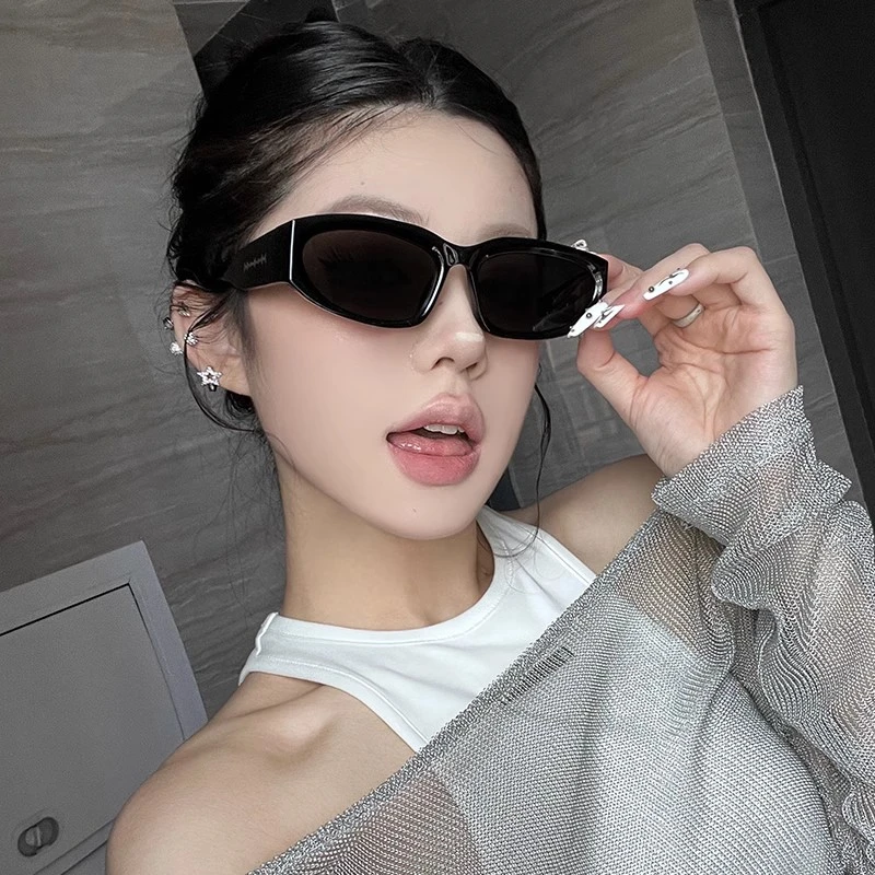 2023新款复古墨镜女款防紫外线辣妹高级欧美风黑色防晒眼镜太阳镜