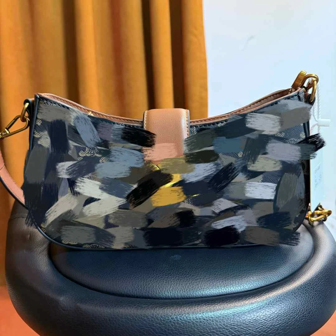 【C016-019】新款时尚百搭女士手提包单肩包真皮