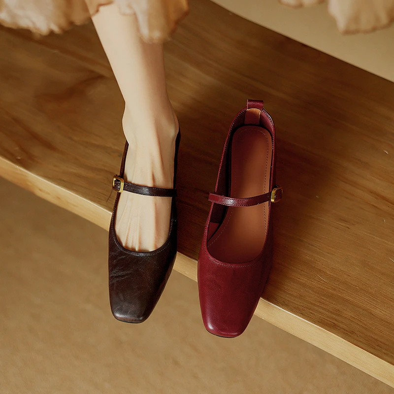 【跟高3.5CM】2024春夏新款复古法式方头中跟百搭软底粗跟女单鞋