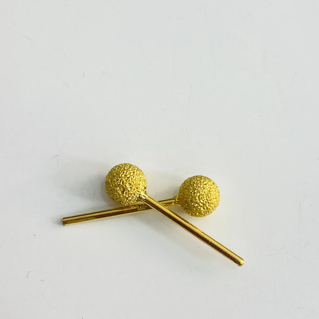 【莹莹专享】足金999饰品  磨砂豆豆耳钉  1.06 GP