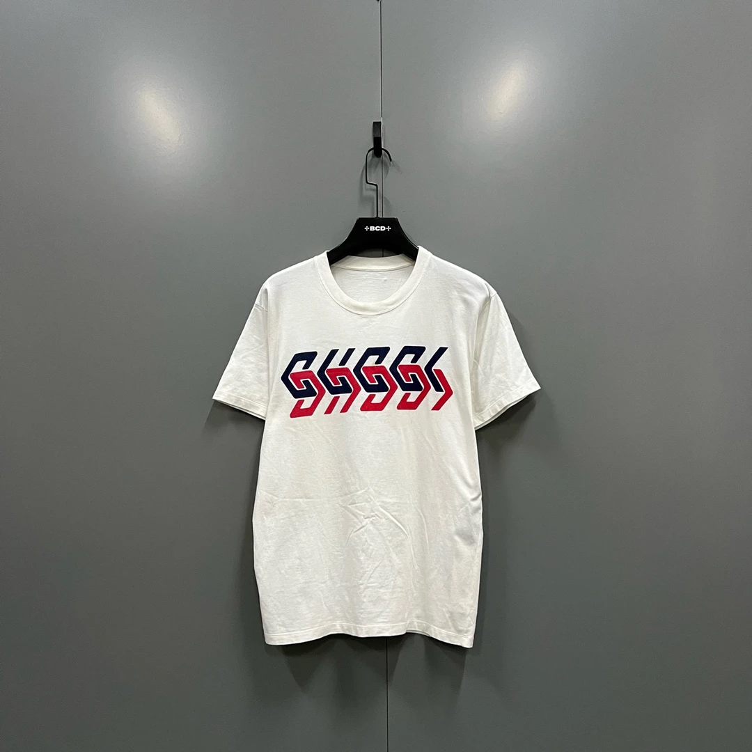 GUCCI 古驰 字母logo印花短袖 XS码/9新/公价4000/无无领标无洗标
