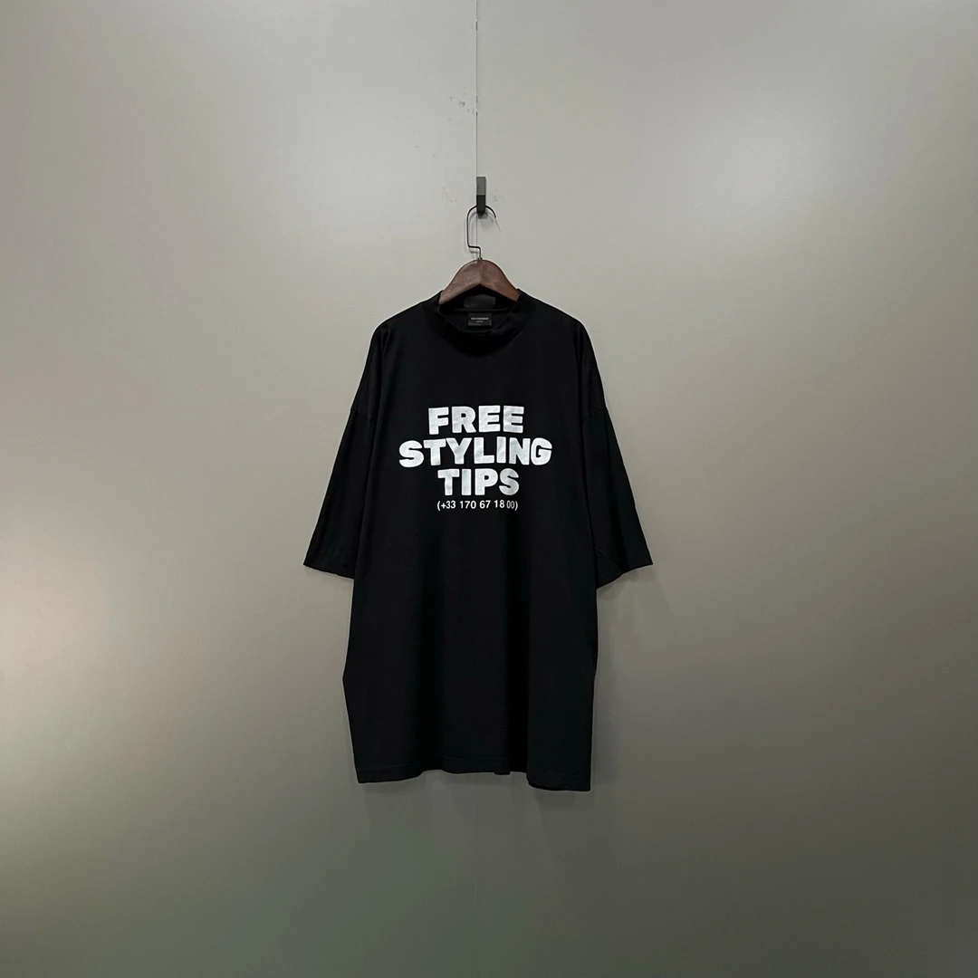 Balenciaga 巴黎世家 黑色字母印花logo短袖 S码/98新/公价470