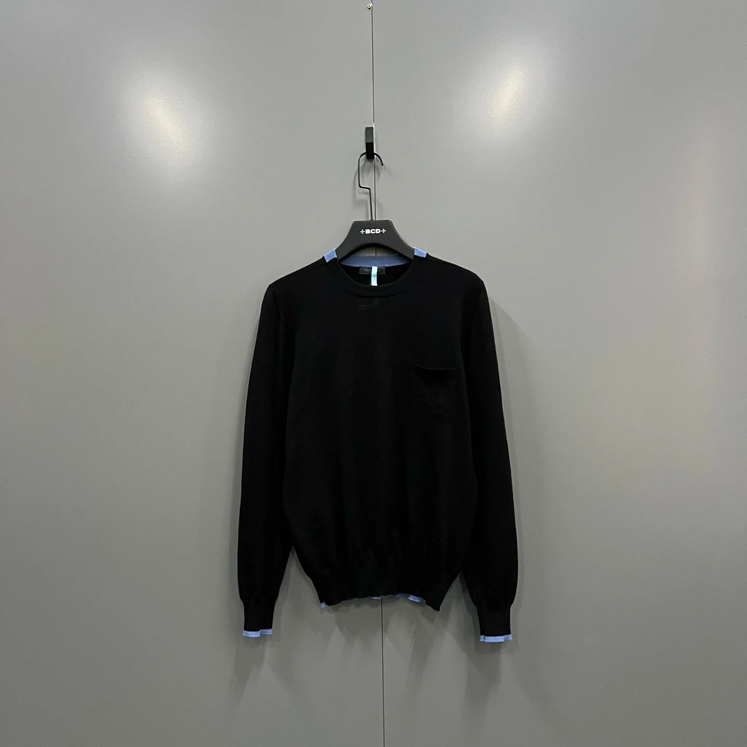 PRADA 普拉达 黑蓝描边针织衫 48码/95新/公价5000/无洗标